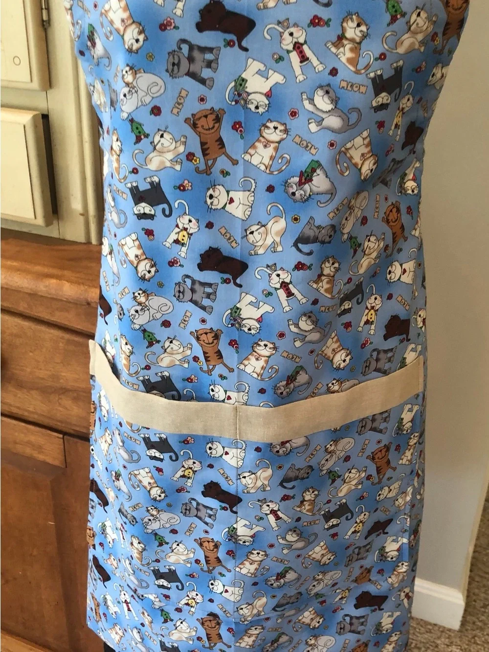 Light Blue Cat-Print Pet Apron with Front Pocket - Unbranded